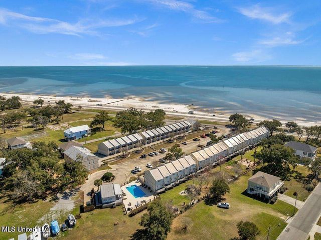 548 W Beach Boulevard, 117, Long Beach, MS 39560