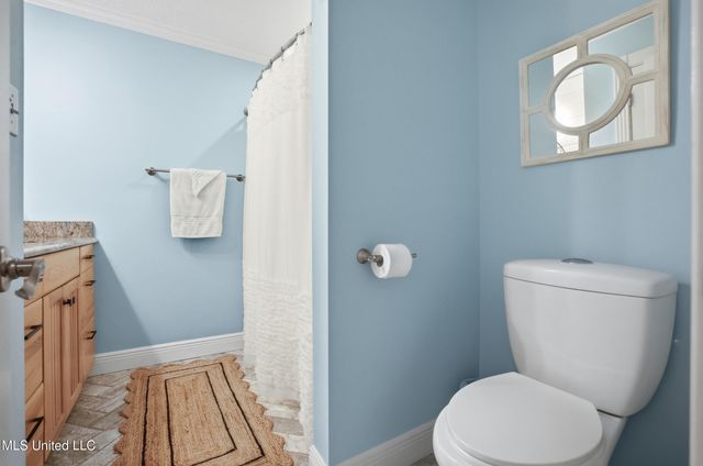 548 W Beach Boulevard, 117, Long Beach, MS 39560