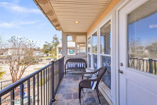 548 W Beach Boulevard, 117, Long Beach, MS 39560