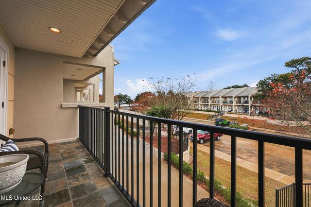 548 W Beach Boulevard, 117, Long Beach, MS 39560