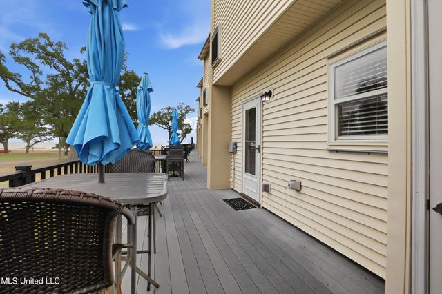 548 W Beach Boulevard, 117, Long Beach, MS 39560