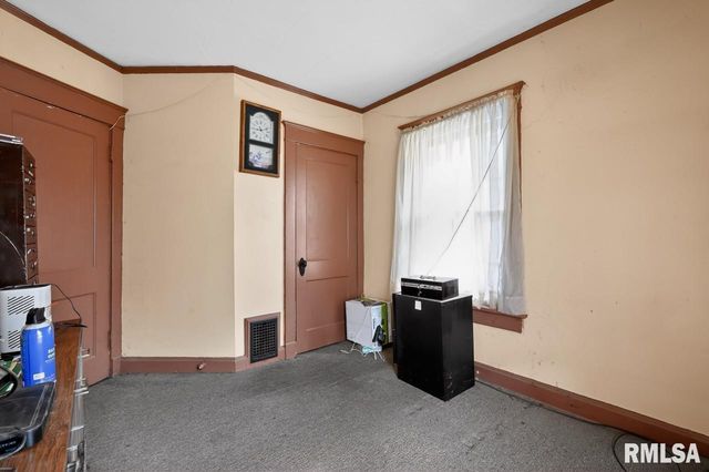 1408 W PARKSIDE Drive, Peoria, IL 61606