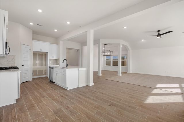 3222 Emerald Hills Drive, Angleton, TX 77515