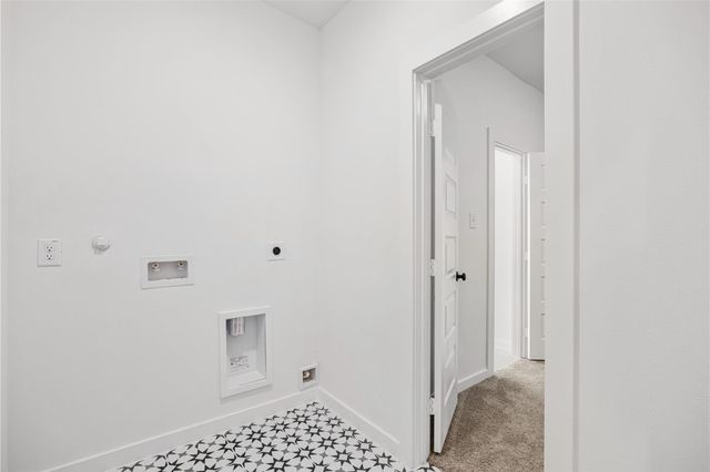 3222 Emerald Hills Drive, Angleton, TX 77515