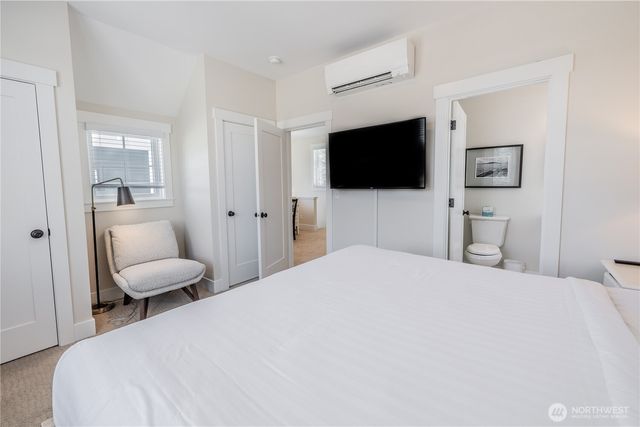 441 E Compass Street, Pacific Beach, WA 98571