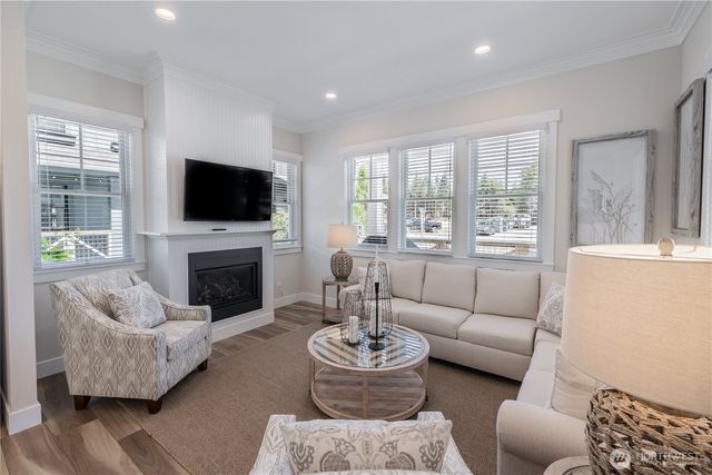 441 E Compass Street, Pacific Beach, WA 98571