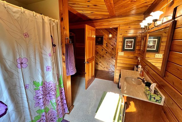 9919 Woodland Trail, Brainerd, MN 56401