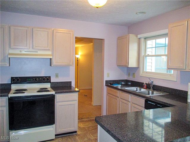 1942 E 84th Street, Cleveland, OH 44106