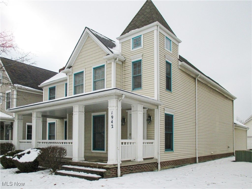 1942 E 84th Street, Cleveland, OH 44106