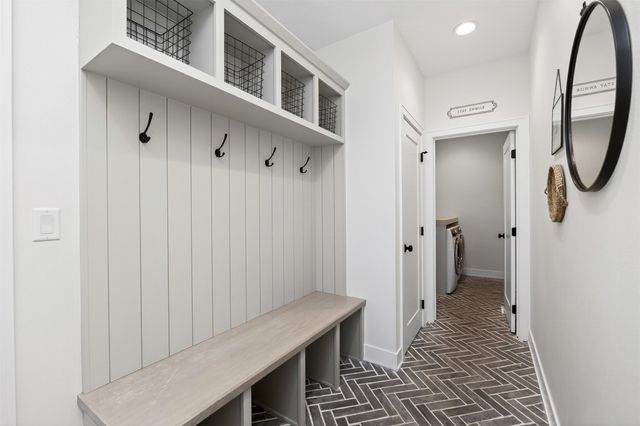 1030 Timber Valley Circle, Polk City, IA 50226