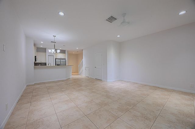 2646 Webb Avenue, Delray Beach, FL 33444