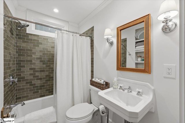 213 W Faris Road, Greenville, SC 29605