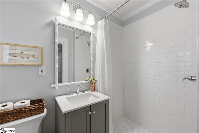 213 W Faris Road, Greenville, SC 29605