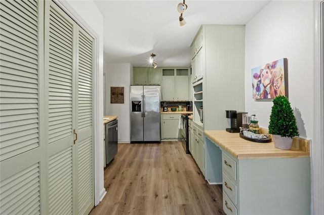 1681 Huntington Drive, Marietta, GA 30066