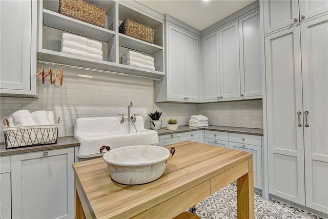 2305 Braselton Highway, Buford, GA 30519