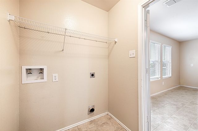 321 Briar Oaks Drive, Royse City, TX 75189