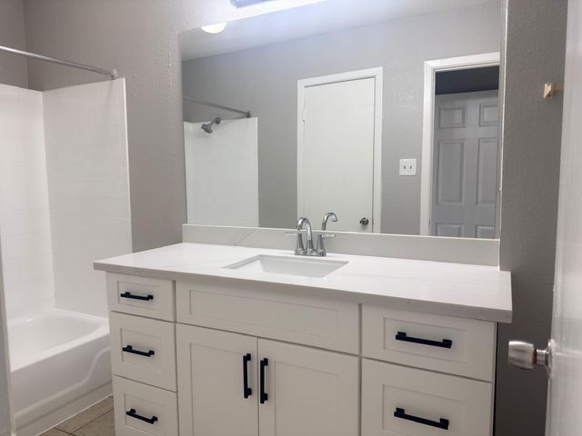 3004 Gilmar Drive, Missouri City, TX 77459