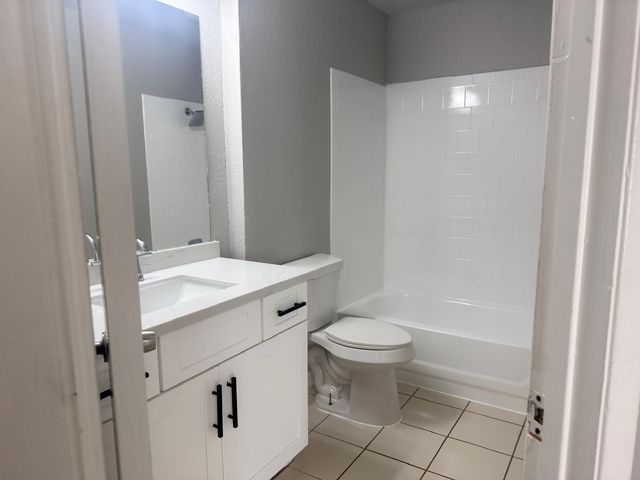 3004 Gilmar Drive, Missouri City, TX 77459