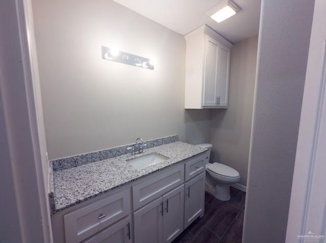 512 Alfonso Flores Drive, Edinburg, TX 78542