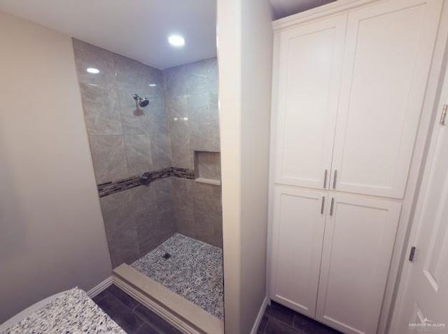 512 Alfonso Flores Drive, Edinburg, TX 78542