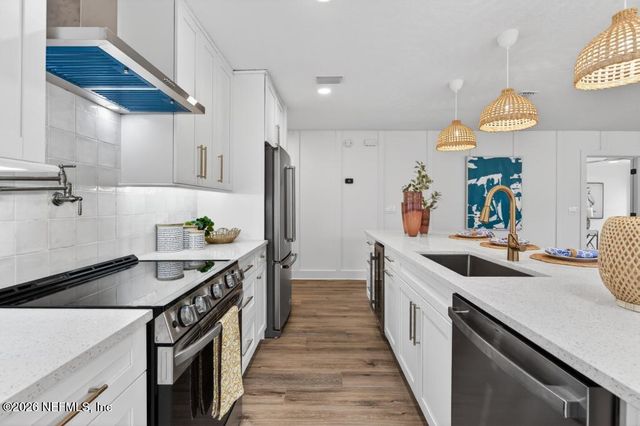 719 14TH Avenue S, Jacksonville Beach, FL 32250