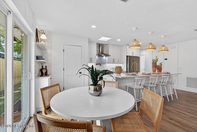 719 14TH Avenue S, Jacksonville Beach, FL 32250