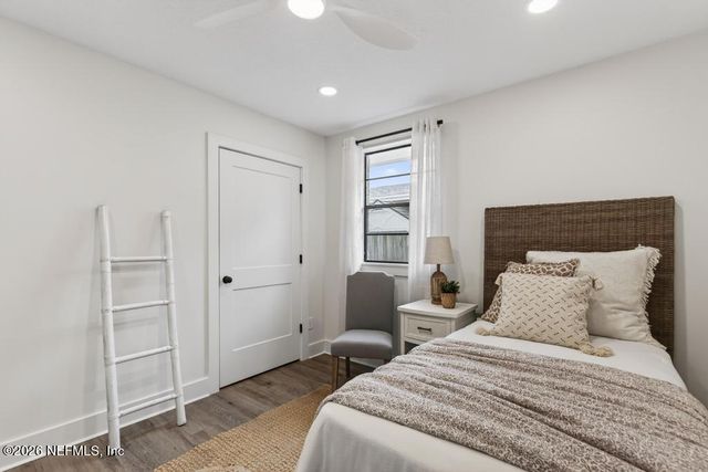 719 14TH Avenue S, Jacksonville Beach, FL 32250