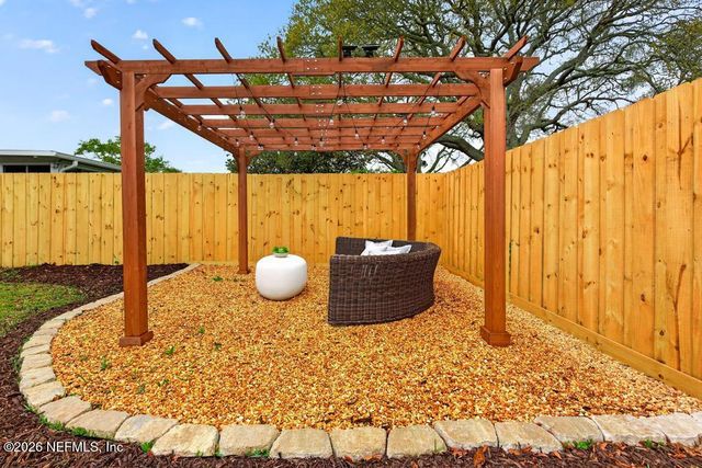 719 14TH Avenue S, Jacksonville Beach, FL 32250