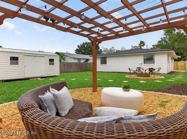 719 14TH Avenue S, Jacksonville Beach, FL 32250