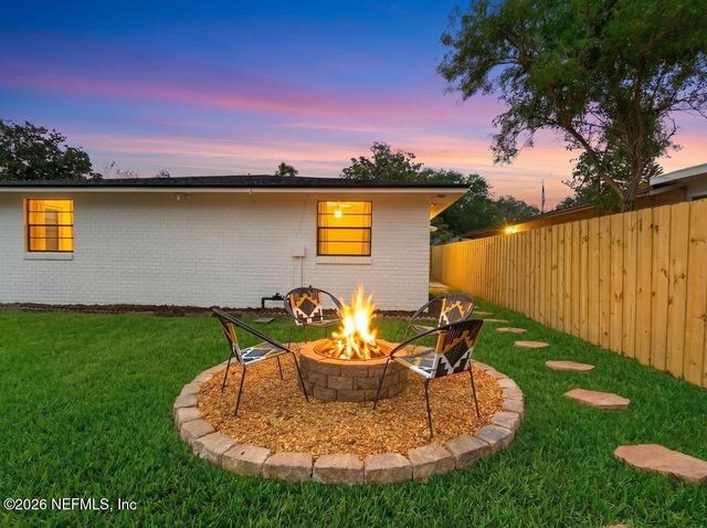 719 14TH Avenue S, Jacksonville Beach, FL 32250