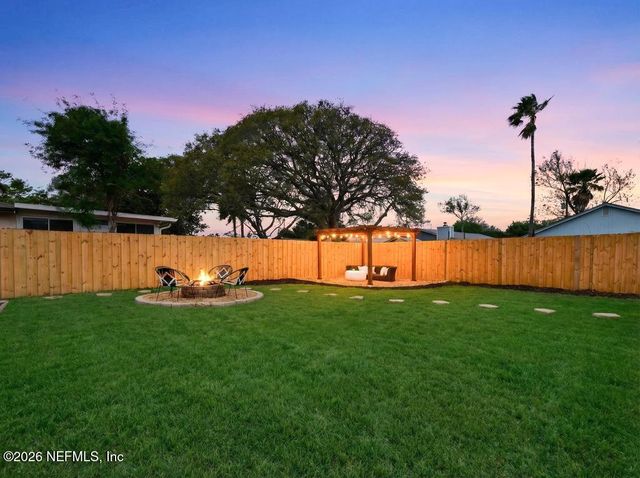 719 14TH Avenue S, Jacksonville Beach, FL 32250