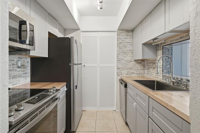 3716 IDLEBROOK CIRCLE 212, Casselberry, FL 32707