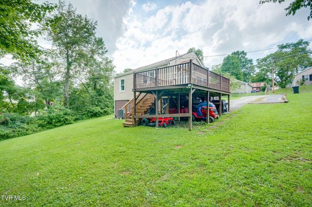 207 Johnston Avenue, Bristol, TN 37620