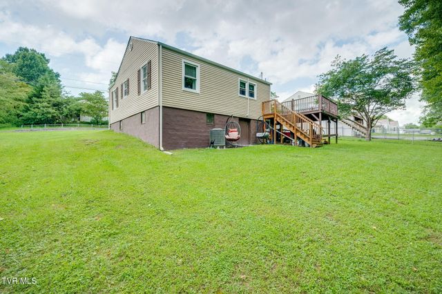 207 Johnston Avenue, Bristol, TN 37620