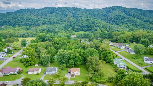 207 Johnston Avenue, Bristol, TN 37620