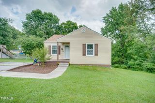 207 Johnston Avenue, Bristol, TN 37620