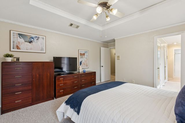 2218 Valley Mill, Carrollton, TX 75006