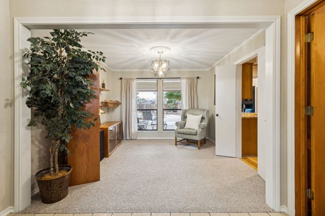 2218 Valley Mill, Carrollton, TX 75006