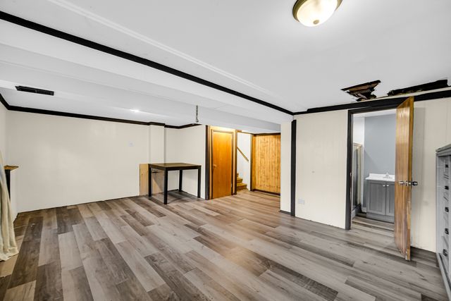 714 W Pleasant Street, Villa Park, IL 60181