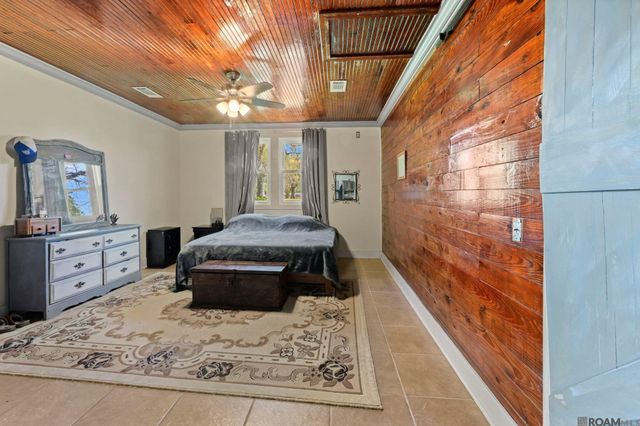 6805 Joe Daniel Rd, St Francisville, LA 70775