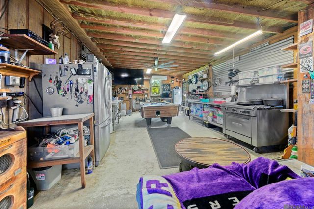 6805 Joe Daniel Rd, St Francisville, LA 70775