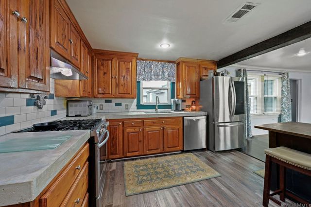 6805 Joe Daniel Rd, St Francisville, LA 70775