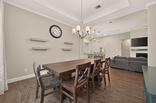 2228 Briarstone Bluff Crossing, Pearland, TX 77089