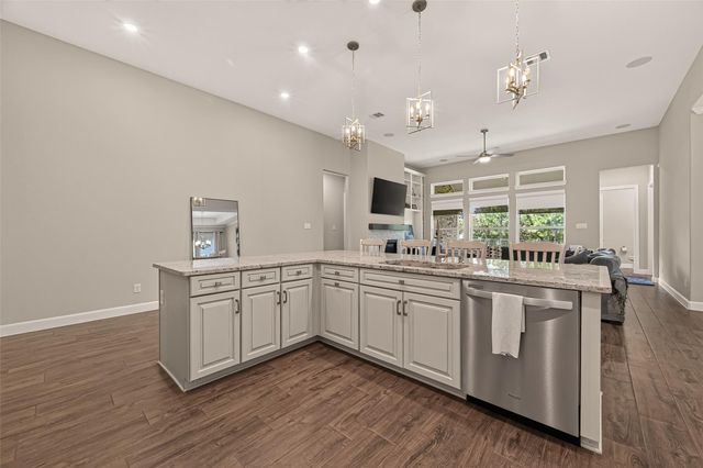 2228 Briarstone Bluff Crossing, Pearland, TX 77089