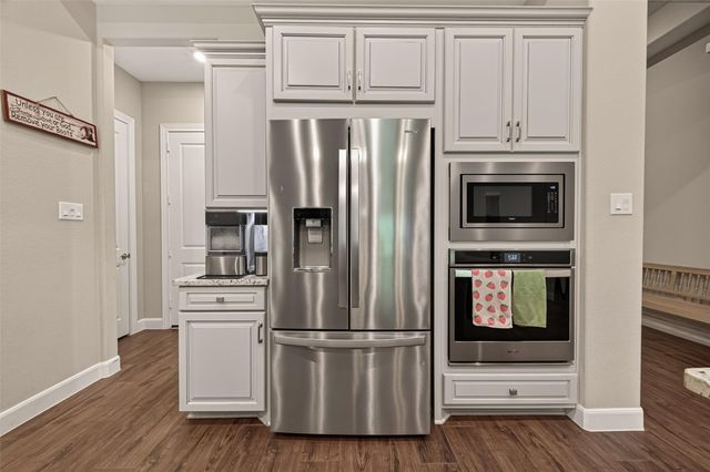 2228 Briarstone Bluff Crossing, Pearland, TX 77089