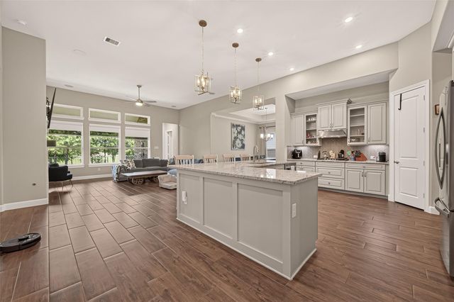 2228 Briarstone Bluff Crossing, Pearland, TX 77089