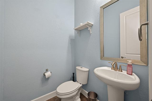 2228 Briarstone Bluff Crossing, Pearland, TX 77089