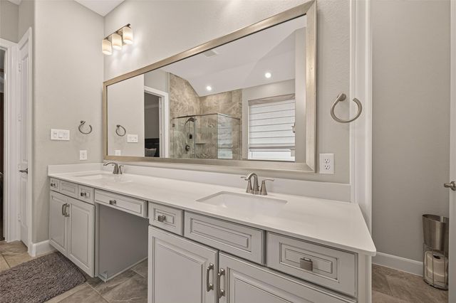 2228 Briarstone Bluff Crossing, Pearland, TX 77089