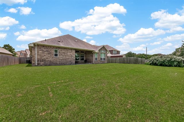 2228 Briarstone Bluff Crossing, Pearland, TX 77089