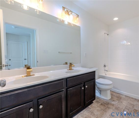 15606 Talland Dr, Chesterfield, VA 23832